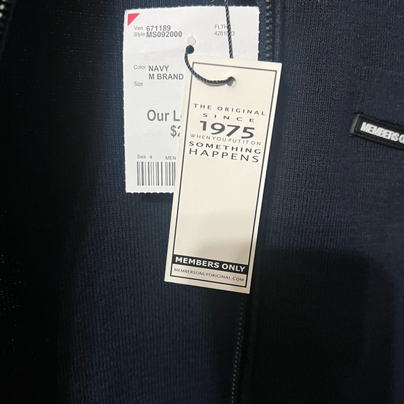 NWT Men’s - Members only brand Navy Zip-up sweater. - Picture 4 of 8
